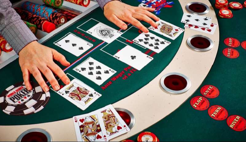 Rejam Poker Là Gì? Các Trường Hợp Người Chơi Nên Cân Nhắc Rejam