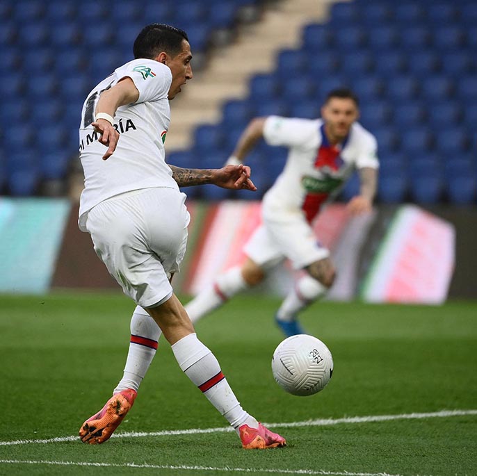 Kỹ thuật Rabona là gì? Hướng dẫn thực hiện kỹ thuật đá Rabona tao nhã.