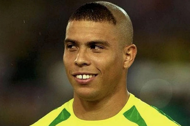 Bị đuổi học vì cắt tóc giống Ronaldo - Giáo dục