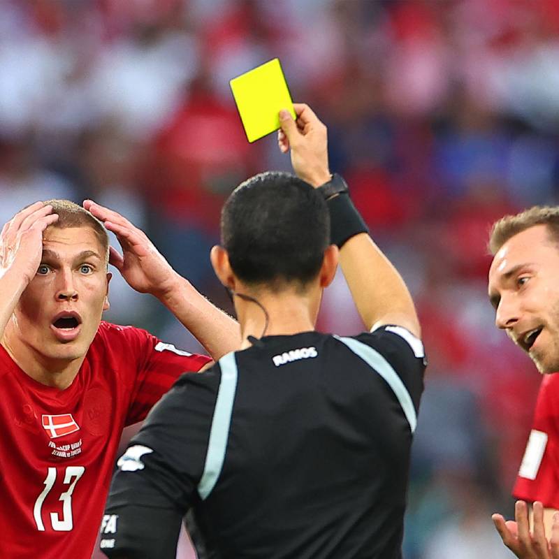 Thẻ vàng trong bóng đá là gì? Những điều bạn nên biết
