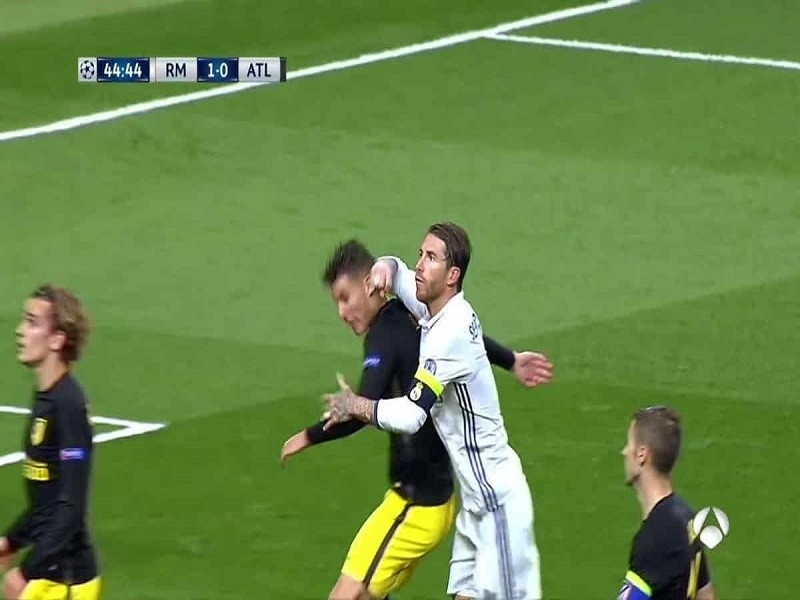 Đánh nguội là hành vi phi thể thao trong tình huống không có bóng