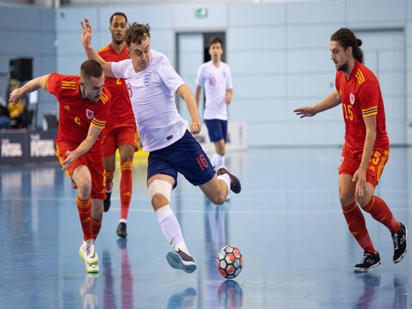 Futsal là gì? Futsal là gì? Đôi nét về môn bóng đá trong nhà